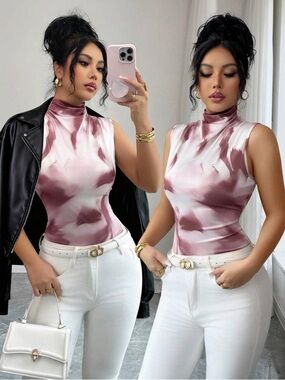 Sleeveless Mock Neck Tie-Dye Top in Mauve and White